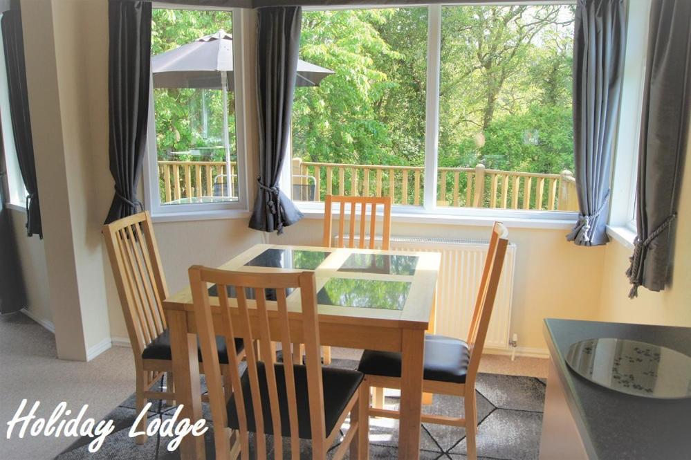 Greenways Valley Holiday Park Great Torrington Extérieur photo